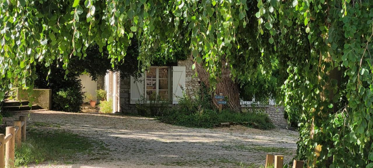 Moulin de Giboudet Chambres d'hôtes Bazainville Extérieur photo